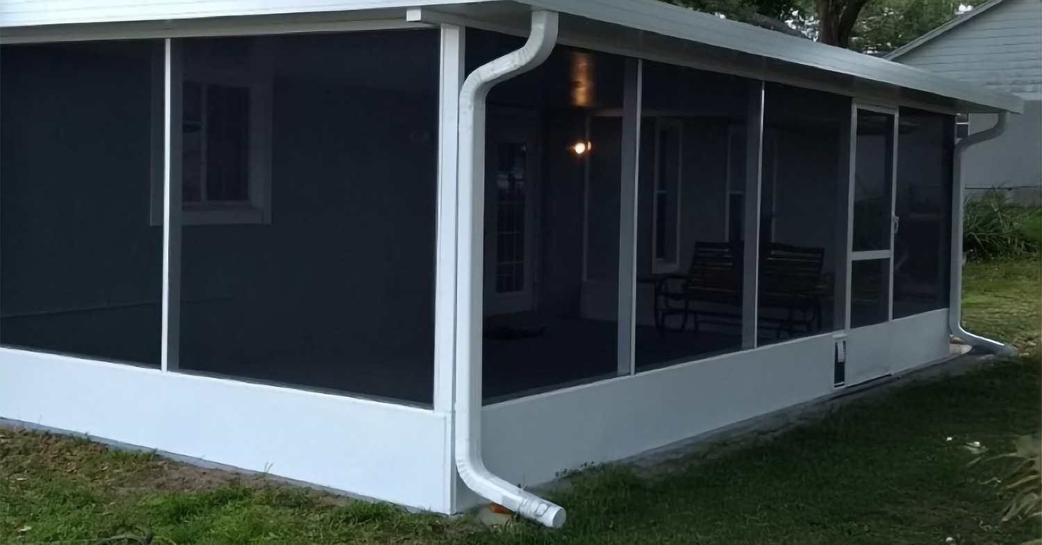 White framed screen porch enclosure showing the physical differences of lanai vs screen room.