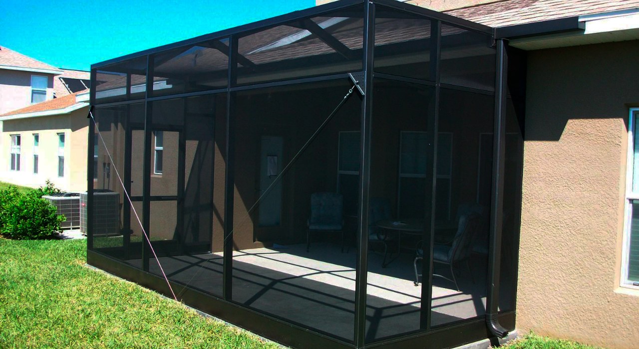 lanai screen enclosure installation in Brandon