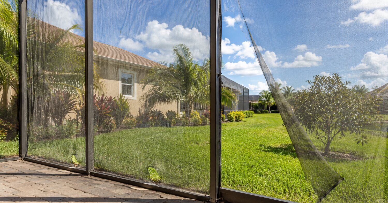 signs your lanai screen needs replacing